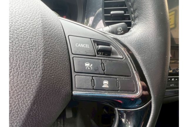 Mitsubishi OUTLANDER  第10張相片