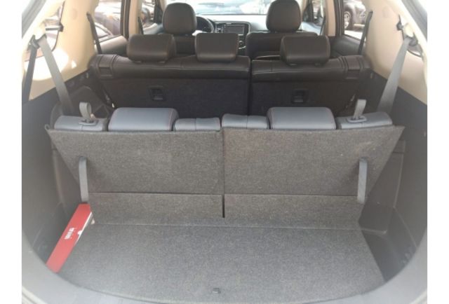 Mitsubishi OUTLANDER  第3張相片
