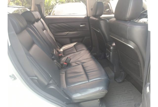 Mitsubishi OUTLANDER  第7張相片