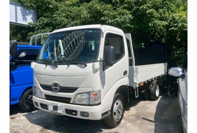 HINO 300  第1張相片