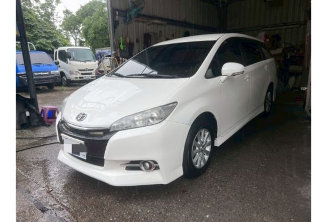 Toyota WISH  第3張相片