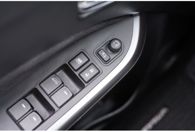 Suzuki VITARA  第7張相片