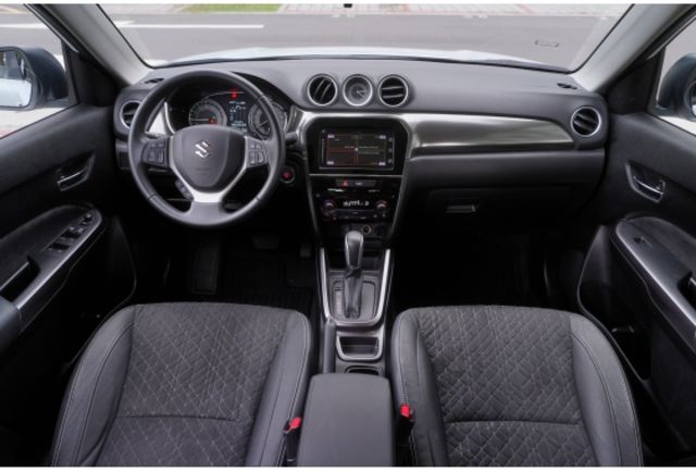 Suzuki VITARA  第10張相片