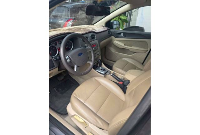 Ford FOCUS  第2張相片