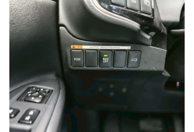 Mitsubishi OUTLANDER  第11張相片