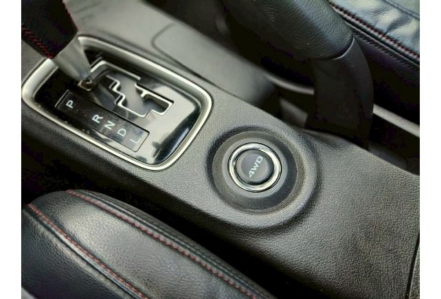 Mitsubishi OUTLANDER  第12張相片