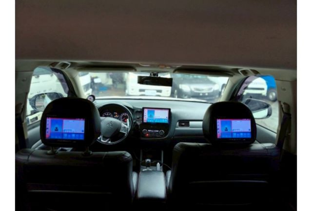 Mitsubishi OUTLANDER  第13張相片