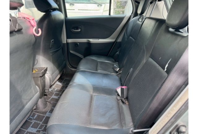 Toyota YARIS  第8張相片