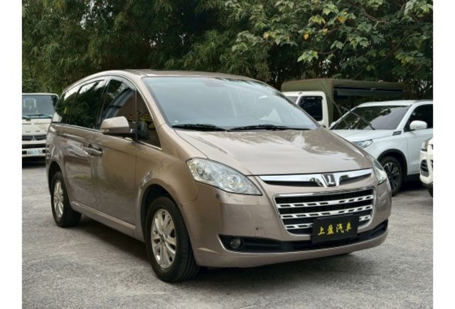 LUXGEN 7 MPV  第3張相片