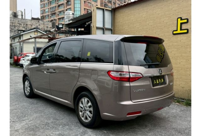 LUXGEN 7 MPV  第4張相片