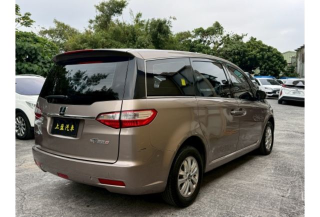 LUXGEN 7 MPV  第5張相片