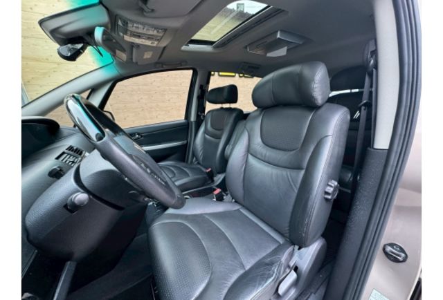 LUXGEN 7 MPV  第7張相片