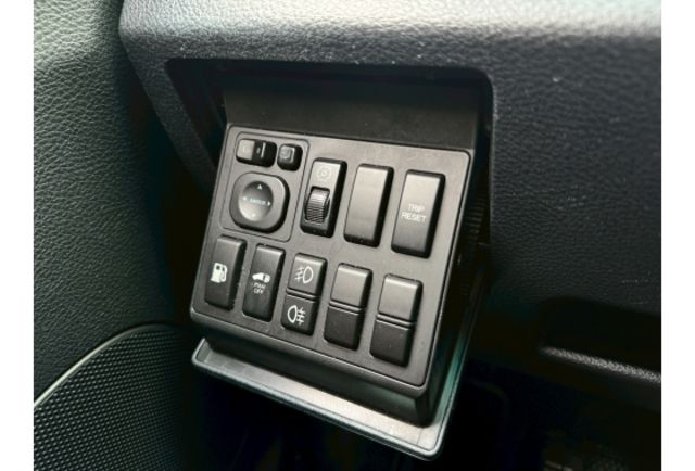 LUXGEN 7 MPV  第10張相片