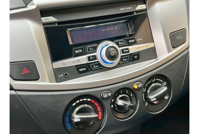 Mitsubishi ZINGER  第12張相片