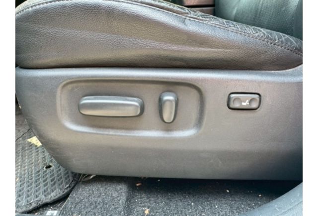 Toyota RAV4  第7張相片