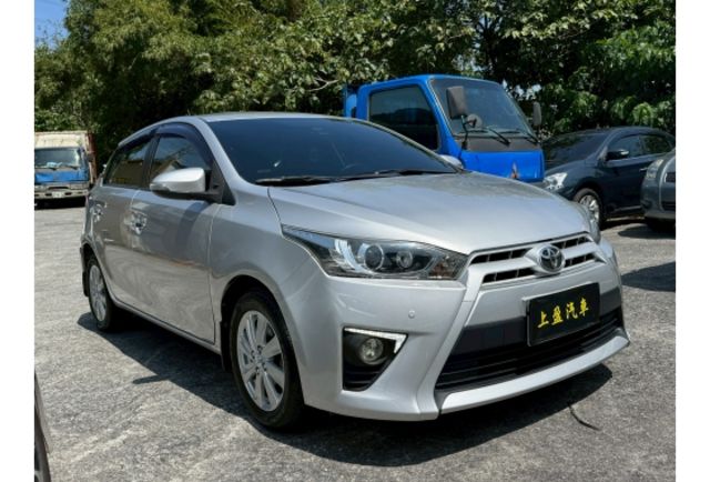 Toyota YARIS  第1張相片