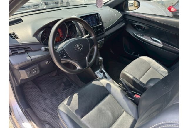 Toyota YARIS  第7張相片