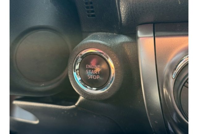 Toyota YARIS  第8張相片