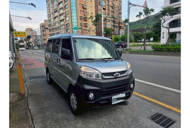 Mitsubishi VERYCA  第2張相片