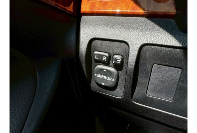 Toyota CAMRY  第12張相片