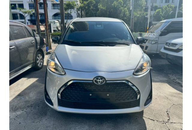 Toyota SIENTA  第2張相片