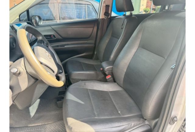 Toyota SIENTA  第8張相片