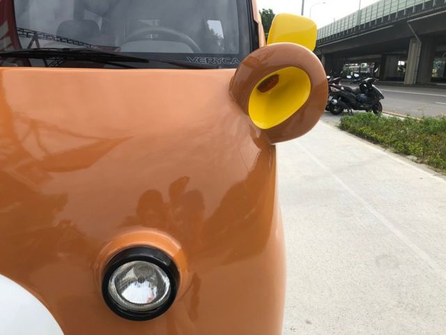 只跑3萬!! 超可愛拉拉熊造型菱利★倒車影像行車紀錄器★廣告宣傳的最佳助手★多用途8人座★娃娃車、行動餐車、咖啡車~  第12張相片