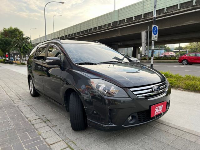 有剛性!有動力!有空間!多項收折座椅高實用性空間利用 里程保證 豪華天窗版7人座!  第3張相片