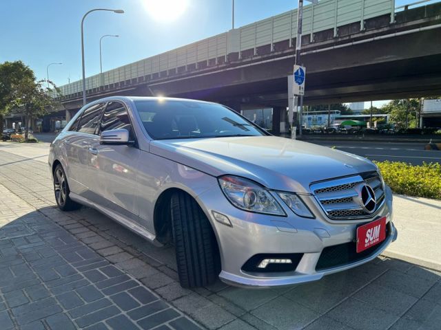 正 AMG 低轉速高扭力省油 美到發泡 認證車/hk音響/雙記憶電熱椅/電尾門/天窗/快撥/摸門/ikey  第3張相片