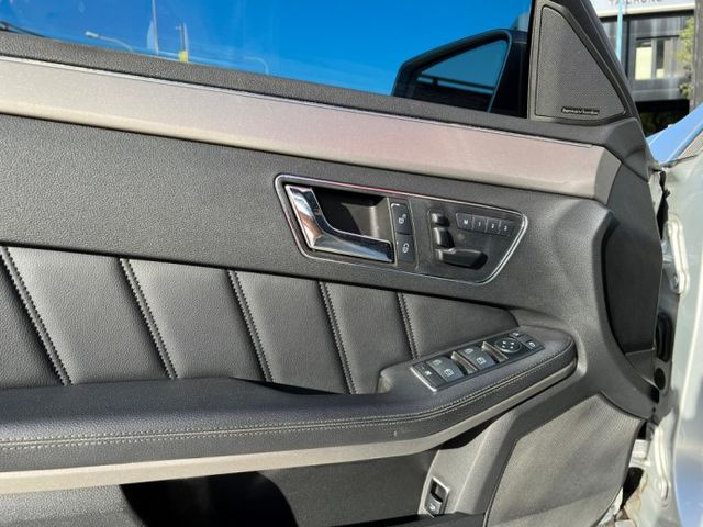 正 AMG 低轉速高扭力省油 美到發泡 認證車/hk音響/雙記憶電熱椅/電尾門/天窗/快撥/摸門/ikey  第20張相片