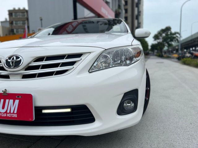 簡單造就非凡!不只是代步車更堪稱是代步車神!G版天窗/定速/恆溫/抬顯/導航/藍芽/快控/霧燈  第4張相片