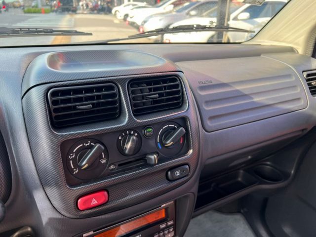 客貨兩用轎車版/實車更漂亮/ABS/安雙/大空間/防火牆無鏽/電折  第14張相片