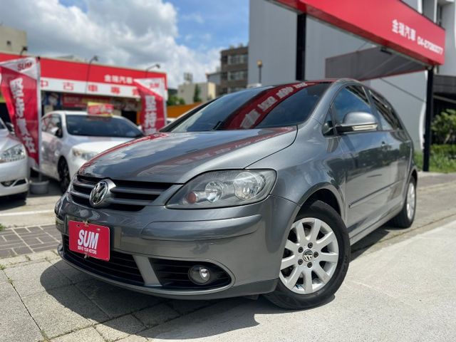 超大車內空間 安全舒適一次擁有/自動頭燈/定速/後置杯架/前後霧燈/恆溫空調  第1張相片