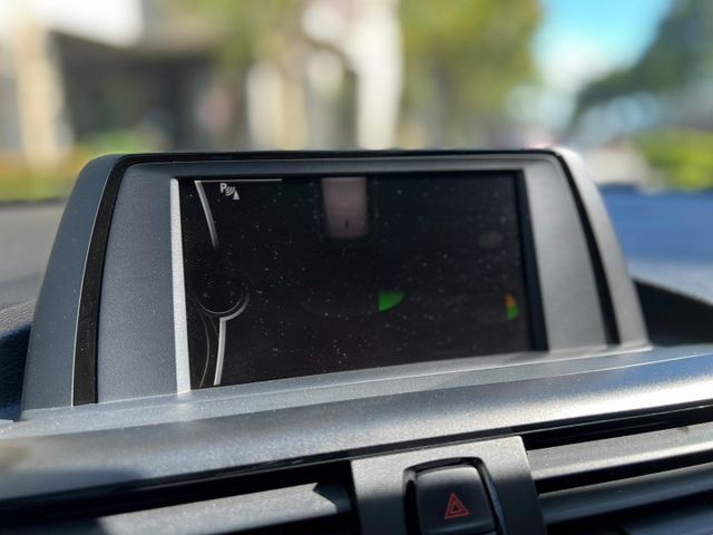 正一手女音樂老師用車!定速雷達雙區恆溫快控IKEYHID頭燈  第15張相片