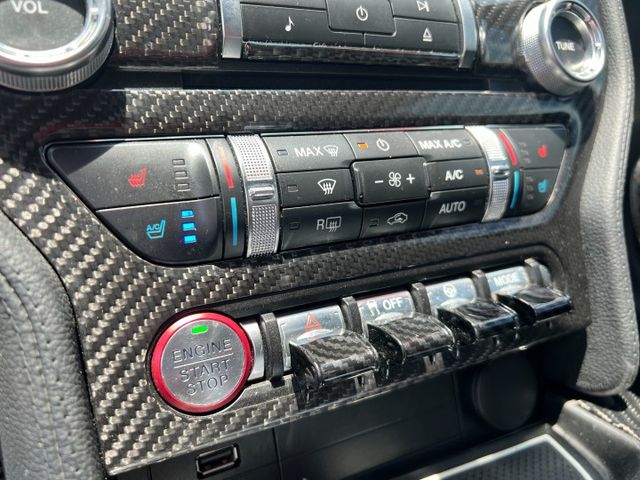 小改款十速手自排/經典肌肉車 / 環景 / 電熱通風椅 /遠程發動/CARPLAY  第13張相片
