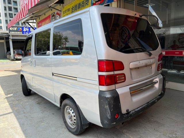 稀有自排/里程保證/冷氣超冷/倒車雷達/正常保養/功能正常/全站最便宜  第5張相片