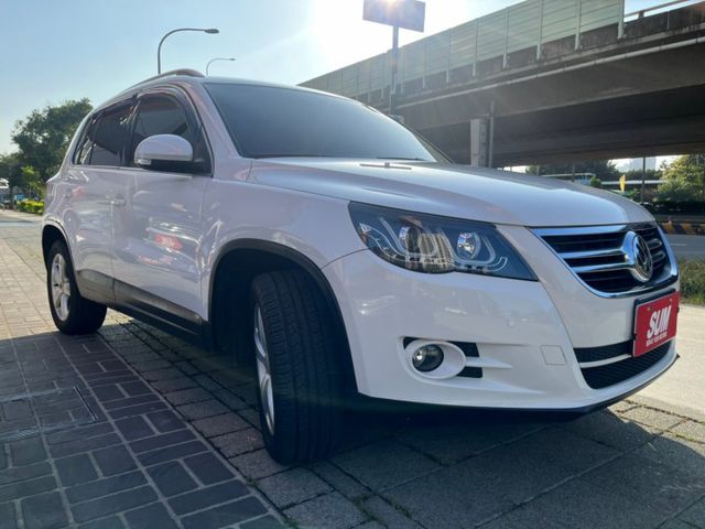前車主超顧車!!!準時保養、該換就換、車況保證、買回去不用再花錢!  第3張相片