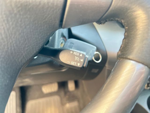 日系進口休旅車2.4 G版頂級款 認證車 六安/定速/恆溫/電動椅/導航/倒車顯影/天窗  第18張相片