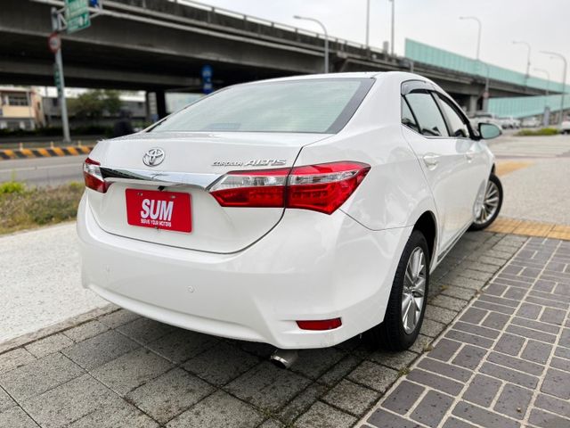 保證跑五萬/認證車/一手車/剛換新胎/剛在原廠保養完/電折/恆溫/定速/變形蟲方向盤  第4張相片
