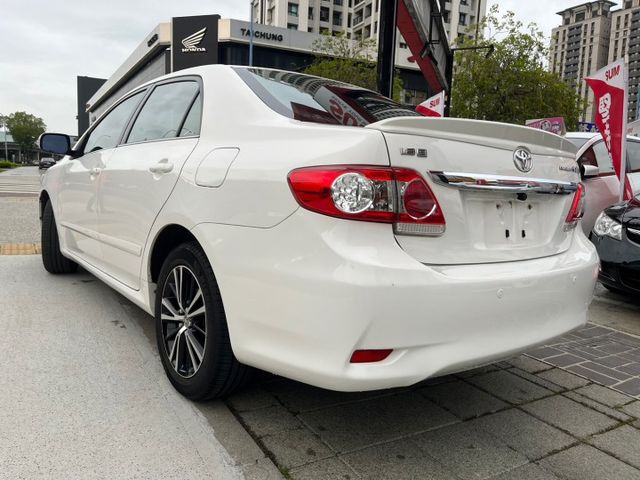 前車主顧車 無待修免整理 認證車 安卓機 /倒車顯影/電動後照鏡/抬頭顯示  第6張相片