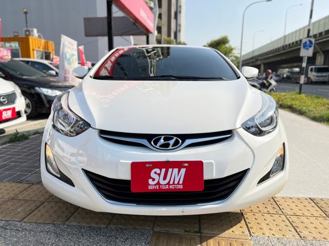 便宜又大碗/一手認證車/導航/倒車顯影/電折後視鏡/藍芽音樂/自動頭燈  第2張相片