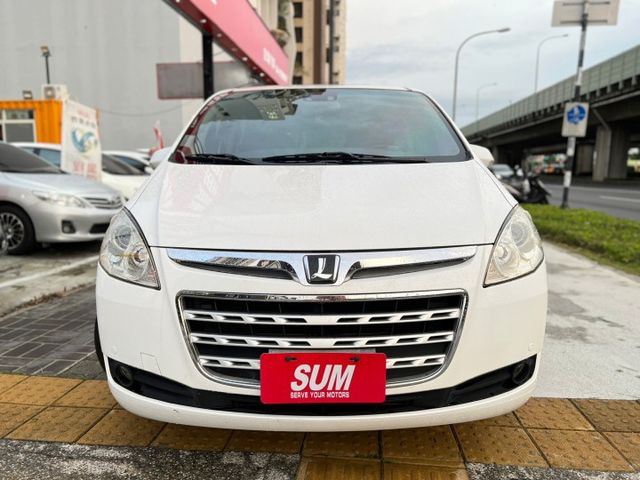 【實車實價里程保證】五大保固 / 實跑11萬 / 認證車 / 稀有白色/電動滑門  第2張相片