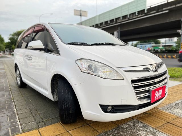 【實車實價里程保證】五大保固 / 實跑11萬 / 認證車 / 稀有白色/電動滑門  第3張相片