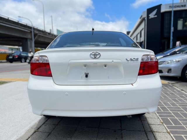 SUM保固/原廠保養/代步一流/媒體影音/藍芽/雙安/開不壞的車...  第5張相片