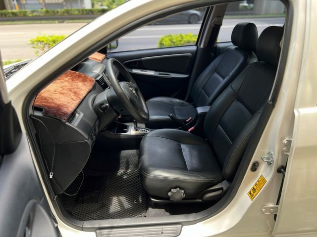 SUM保固/原廠保養/代步一流/媒體影音/藍芽/雙安/開不壞的車...  第7張相片