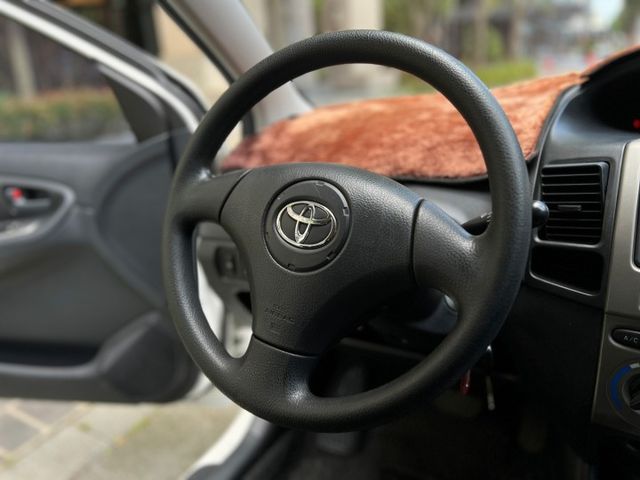 SUM保固/原廠保養/代步一流/媒體影音/藍芽/雙安/開不壞的車...  第11張相片