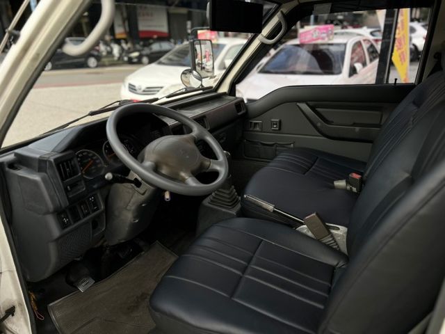 實車實價 認證車 無待修 原廠保固 全新皮椅方向盤 賺錢發財車(整備中)  第7張相片