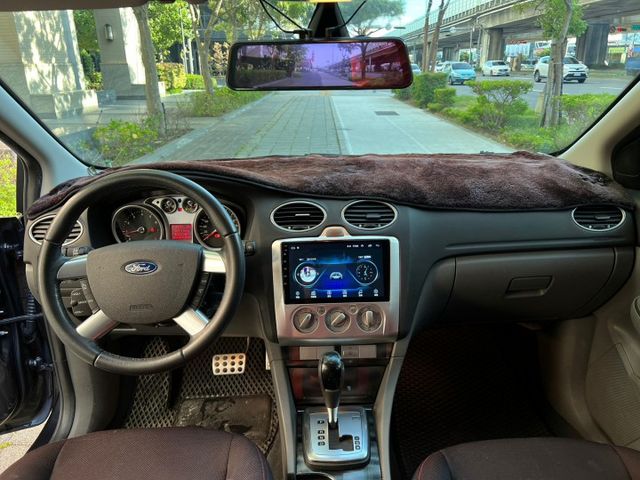 保證跑六萬/附保固/頂級版/定速/認證車/安卓機/電子後視鏡  第9張相片