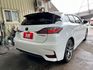 F-sport版限量版/黑車頂/倒車顯影/自動雨刷頭燈/頭燈清洗/藍芽/雙區恆溫/十顆喇叭/定速  第3張縮圖