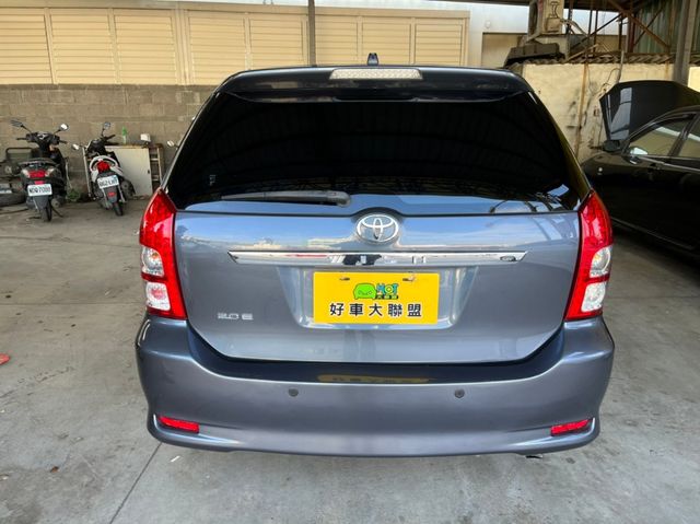 TOYOTA豐田 WISH  第4張相片